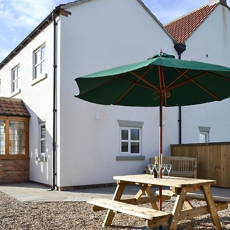 Park Farm Cottage Folkton Buitenkant foto